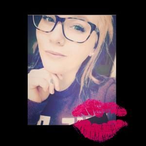 Meet your Posher, Candice